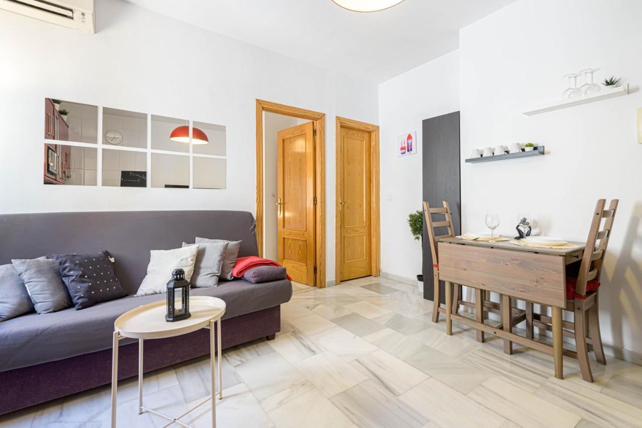 Wintowinrentals Coqueto Apartamento En El Centro De Малага Экстерьер фото