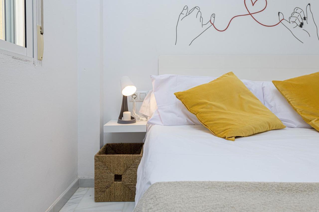 Wintowinrentals Coqueto Apartamento En El Centro De Малага Экстерьер фото