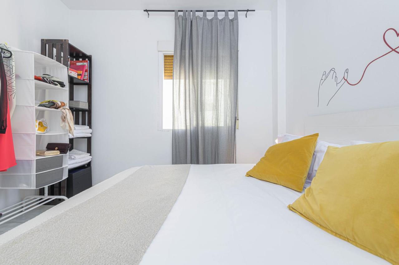 Wintowinrentals Coqueto Apartamento En El Centro De Малага Экстерьер фото