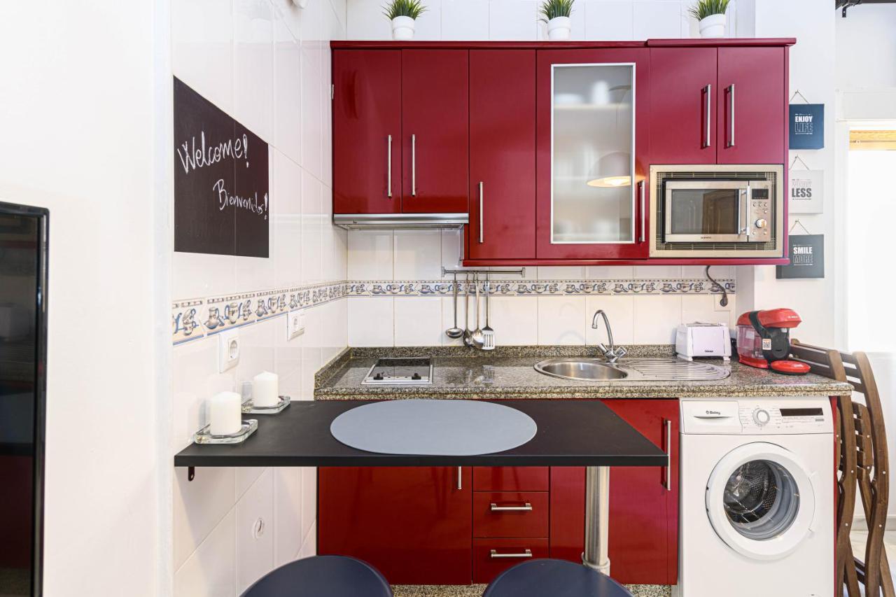 Wintowinrentals Coqueto Apartamento En El Centro De Малага Экстерьер фото